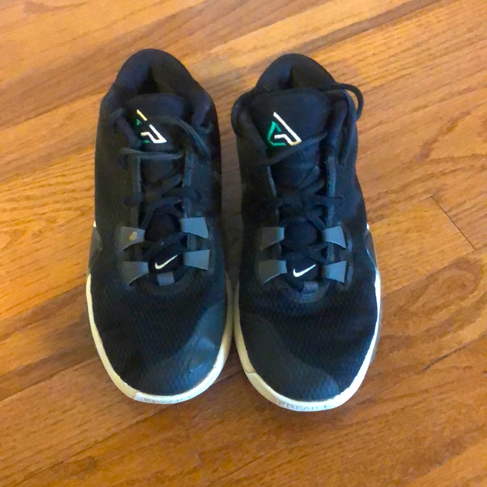 Boys Nike Freak 1 size 5